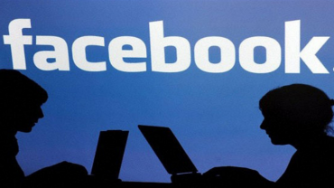 Facebook social network graphic representation