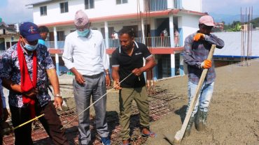 निमार्णाधिन विद्यालय भवनको अनुगमन