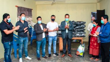 पोखरा २१ का ‘विपन्न अपाङ्ग’ हरुलाई ‘बिश्वास’को सहयोग