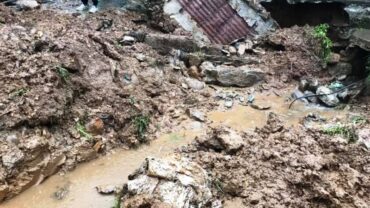 कास्कीमा अविरल वर्षा, ठाउँ ठाउँमा पहिरो र बाढी, गण्डकीमा कहाँ के के भयो
