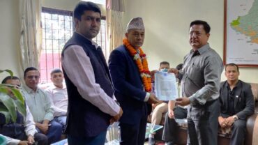 अनावश्यक दुःख नदिन र खोप दिन अधिकृत विक्रेता संघको माग