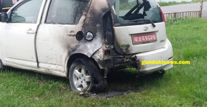 सवारीमा आगजनी