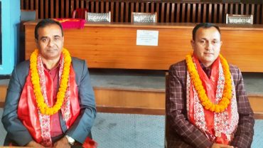 पोउवा संघद्धारा महासंघका केन्द्रीय सदस्यद्धय अधिकारी र गिरीलाई सम्मान