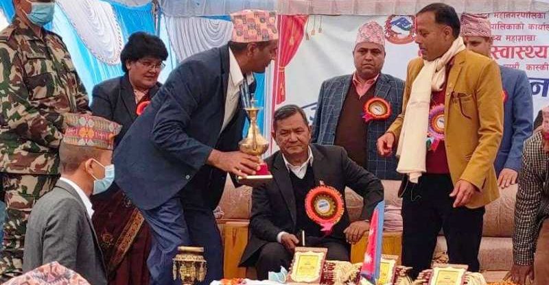 लामाचौर स्वास्थ्य चौकीको उद्घाटन, शिक्षा र स्वास्थ्य निजी क्षेत्रलाई दिनहुदैनः मुख्यमन्त्री गुरुङ