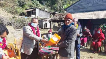पोखरा ३३ मा ‘सुरक्षा’ सामग्री वितरण