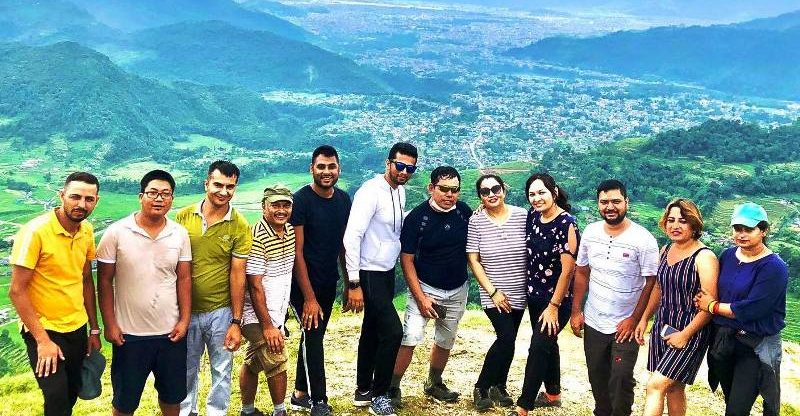हाईकिङ गर्दै पोखरा देखी कास्कीको हरिपाउसम्म