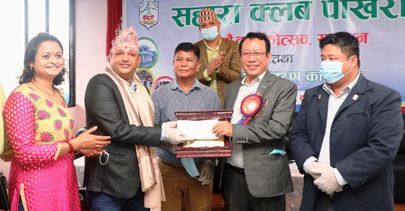सहारा खेलकुद पत्रकारिता पुरस्कारबाट इन्द्र पौडेल सम्मानित