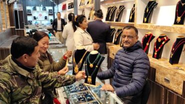 पोखरामा श्रीकृष्ण ज्वेलरीज संचालन