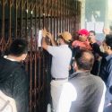 पृथ्वीनारायण क्याम्पसको मुल गेटमा शिक्षककोे मुल गेटमा ताला