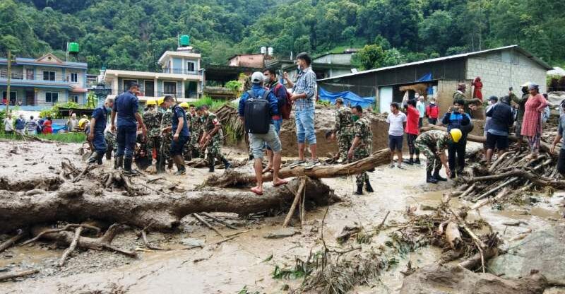 पोखरामा पहिरोले पुरिएर पाँच जनाको मृत्यु, एक बेपत्ता