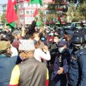 पोखरामा प्रधानमन्त्री ओलीको पुत्लादहन