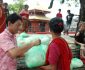 पोखरा १४ का सुकुम्बासी बस्तीमा पाल ऐ हाम नामग्याल गुम्बा स्कुलद्धारा खाद्यान्न सामग्री वितरण