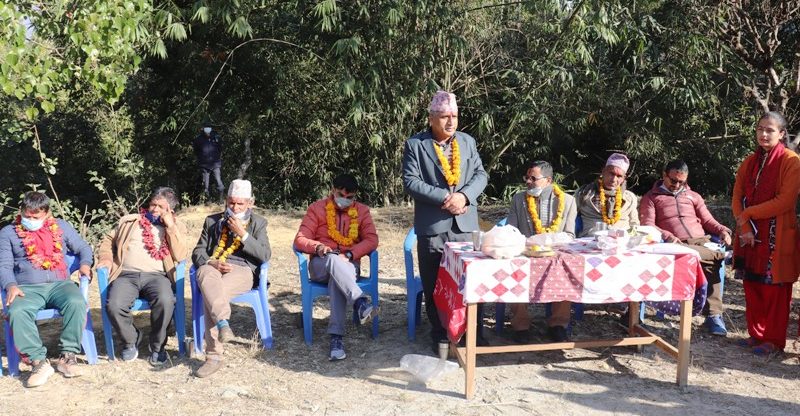 राजा आउ देश बचाउ भन्नु कुनै तुक छैन सांसद बराल