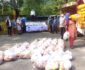 रेवान पोखरा र द आर्ट अफ लिभिङ्गद्वारा फेवातालका डुङ्गा चालकहरुलाई राहत वितरण