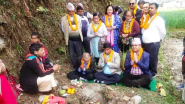 सिद्ध बराह तपोवन सन्यास आश्रममा हुनमानको विशाल मुत्ति सगँ परिक्रमा पदमार्ग बन्ने